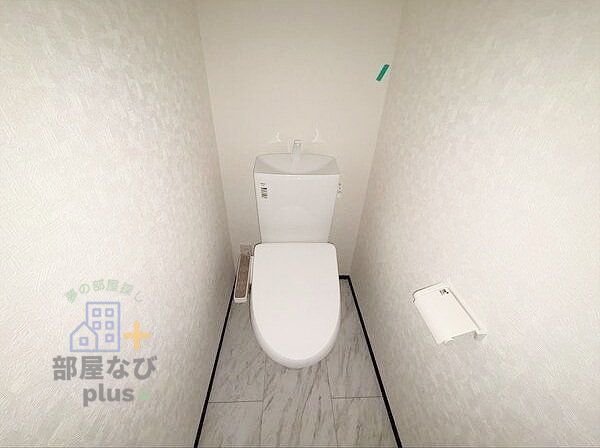 トイレ　※同仕様写真です