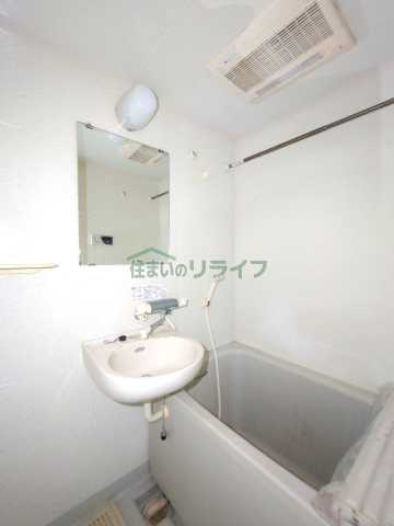 バス・シャワールーム　別部屋参考写真