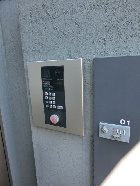 セキュリティ　オートロック付きエントランスでセキュリティもバッチリ！