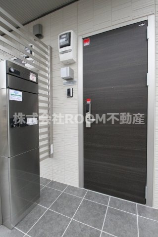 玄関　収納もある玄関です