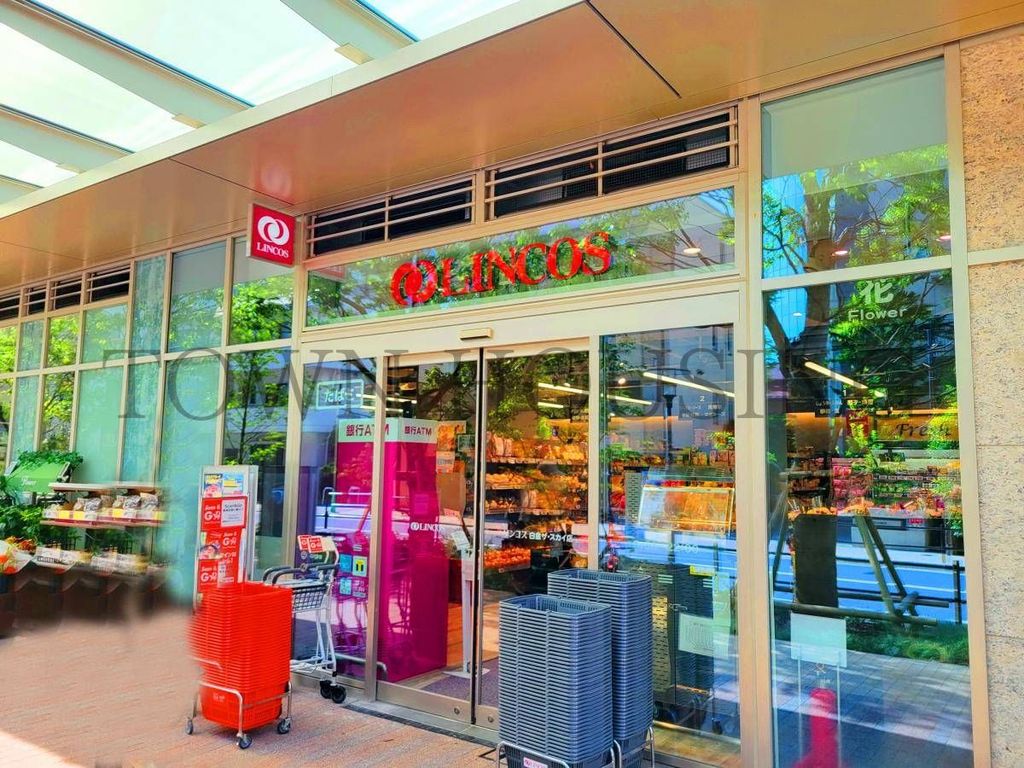 スーパー　リンコス 白金ザ・スカイ店（スーパー）まで560m