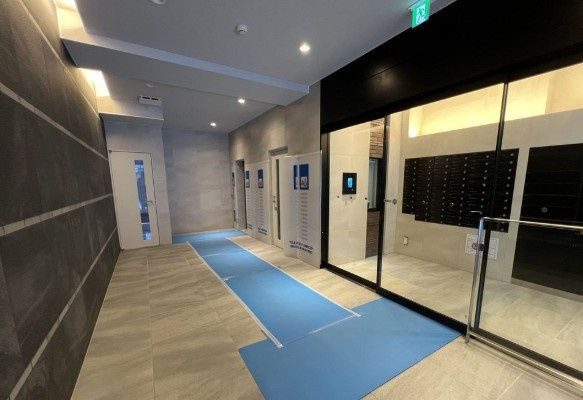 ロビー　建物の内部です