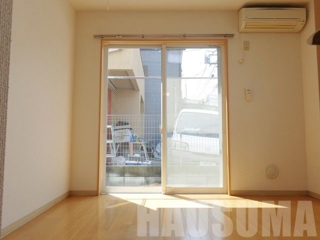 居室・リビング　室内※1階のお部屋です