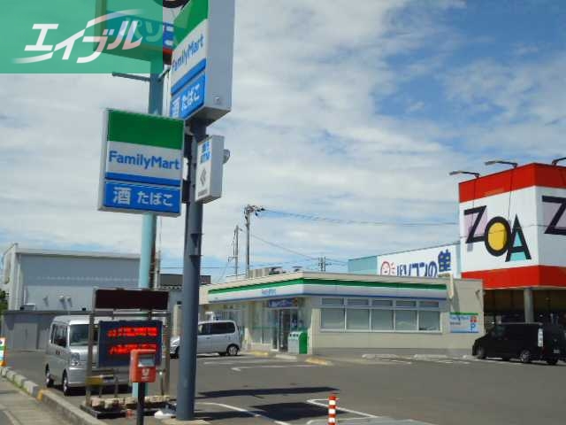 コンビニ　ファミリーマート岡山田中店（コンビニ）まで245m