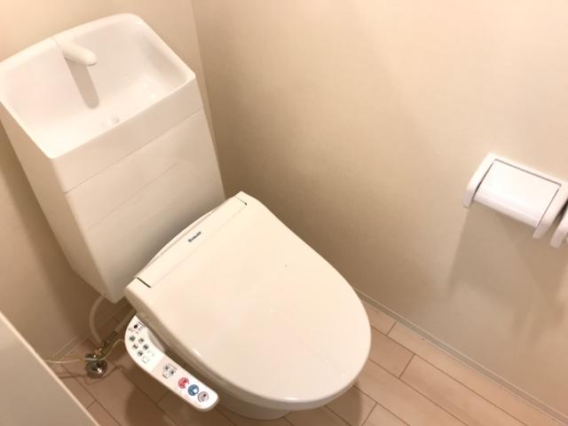 トイレ　シャワー付トイレ