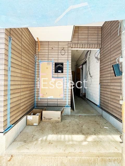 エントランス　建物入り口部分です