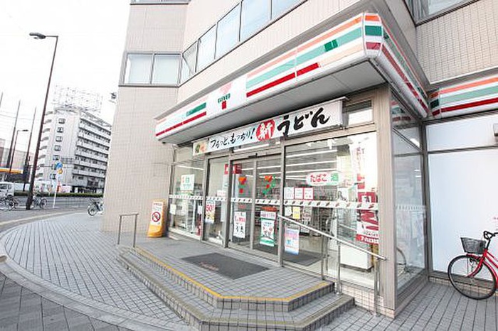 コンビニ　セブンイレブン大阪東野田町4丁目店（コンビニ）まで240m