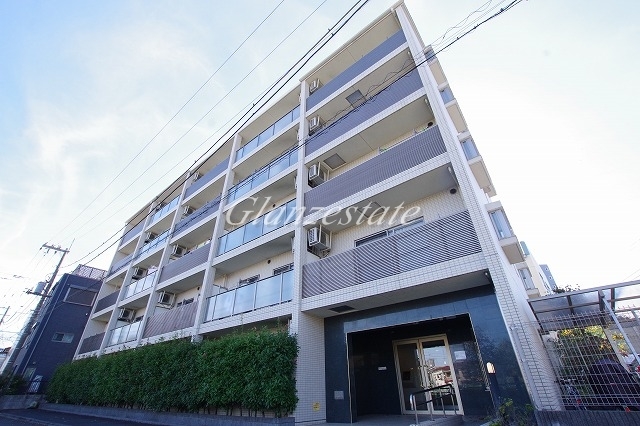 建物外観　☆存在感を放つ外観☆