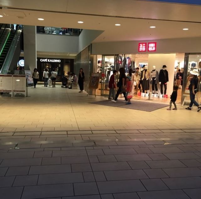 ショッピングセンター　ユニクロ練馬駅北口店（ショッピングセンター）まで739m