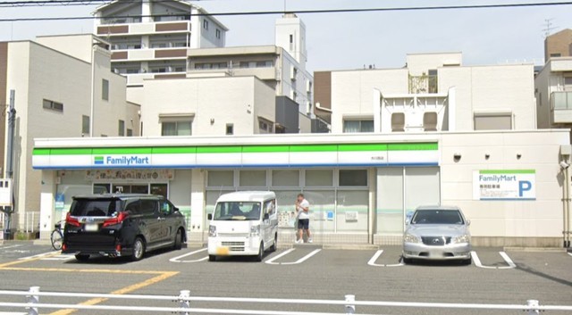コンビニ　ファミリーマート　木川西（コンビニ）まで200m