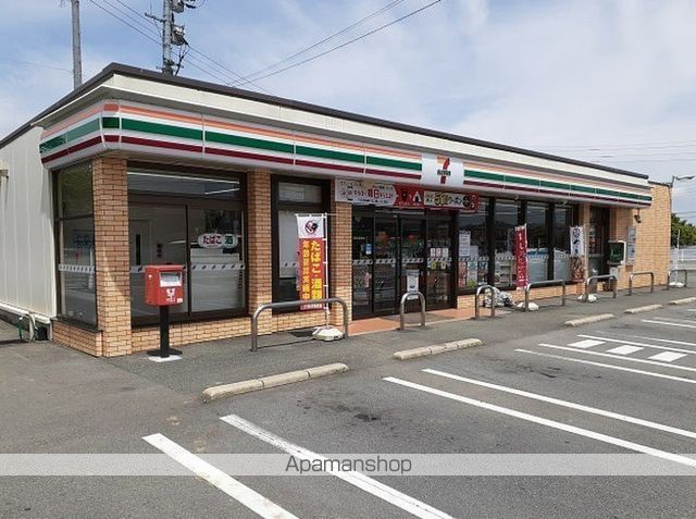 コンビニ　セブンイレブン鹿子木店（コンビニ）まで900m