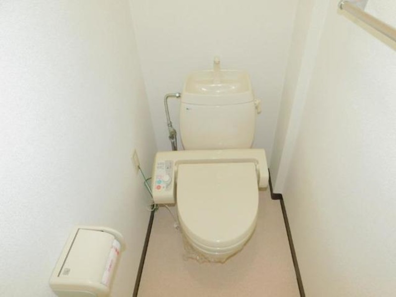 トイレ　図面と現状に相違がある場合には現状を優先
