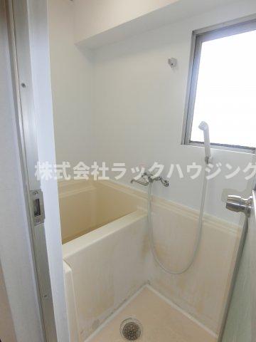 バス・シャワールーム　※同仕様写真となります。 【お部屋さがしはラックハウジングに