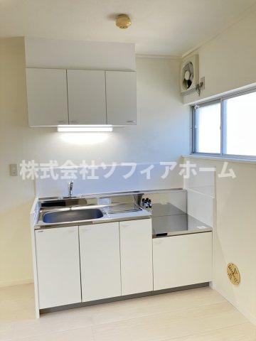 キッチン　退去前につき、前回募集時のお写真です。