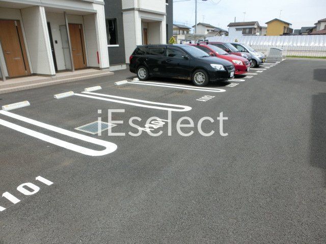 駐車場　敷地内駐車場も募集中です★