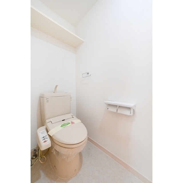 トイレ　Shower toilet