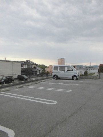 駐車場　カースペースがあります