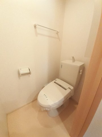 トイレ　トイレもきれいです