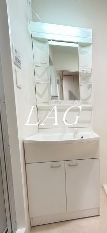 洗面設備　洗面台です。