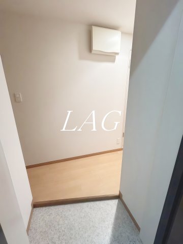 玄関　玄関です。