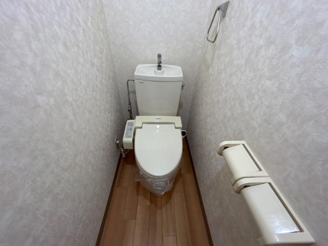 トイレ　トイレ