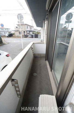 バルコニー　水曜日、営業時間外もご相談ください！ 物件、駅でお待ち合わせ