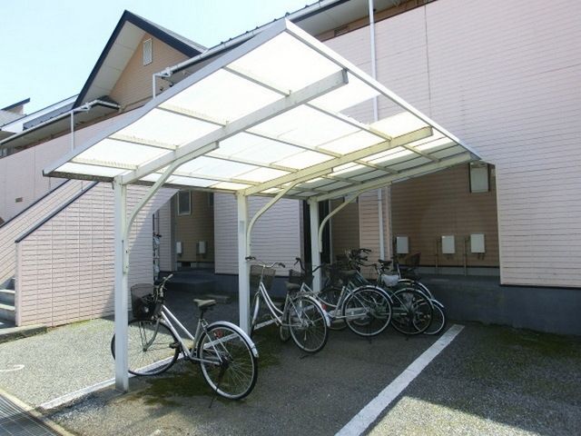 その他共有部分　屋根付き自転車置き場