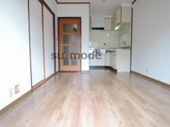 居室・リビング　写真は同マンション別部屋