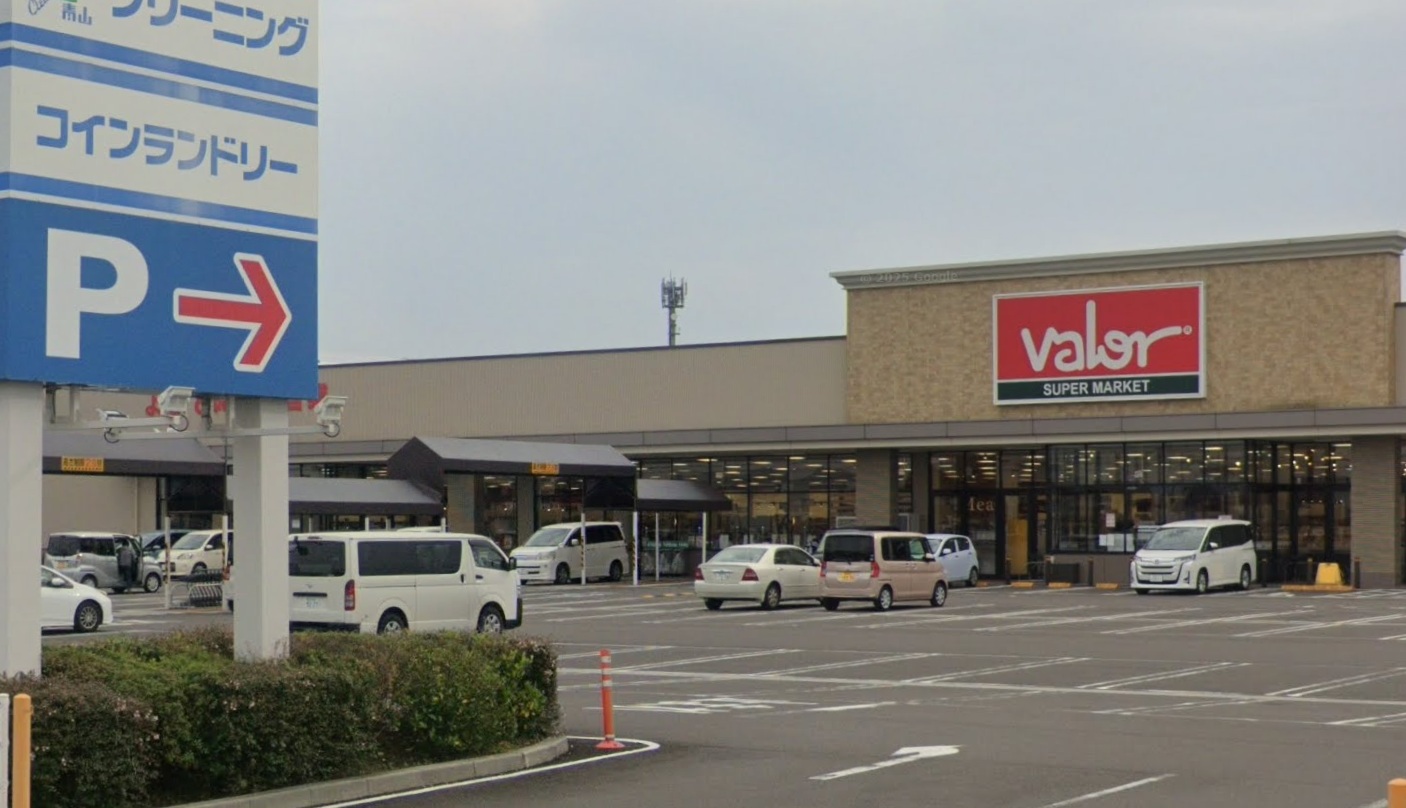 スーパー　バロー犬山楽田店（スーパー）まで1090m