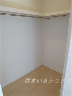 収納　ウォークインクローゼット