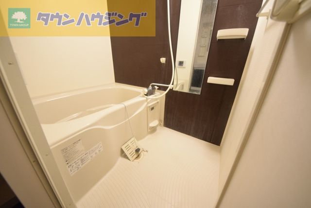 バス・シャワールーム　お部屋探しはタウンハウジング千葉店にお任せ下さい♪