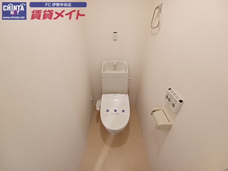 トイレ　同ハウスメーカー類似モデル参考写真