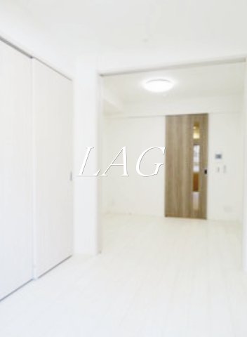 居室・リビング　洋室のお部屋です。