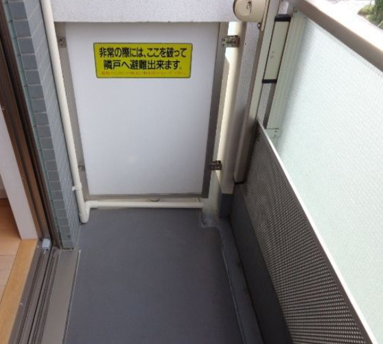 バルコニー
