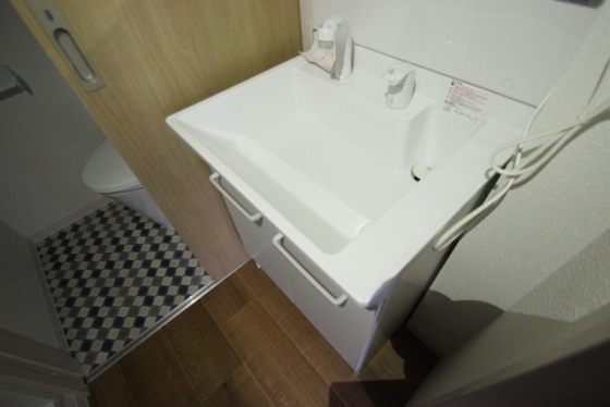 洗面設備　※別部屋の写真です
