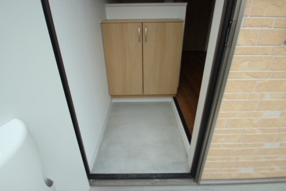 玄関　※別部屋の写真です