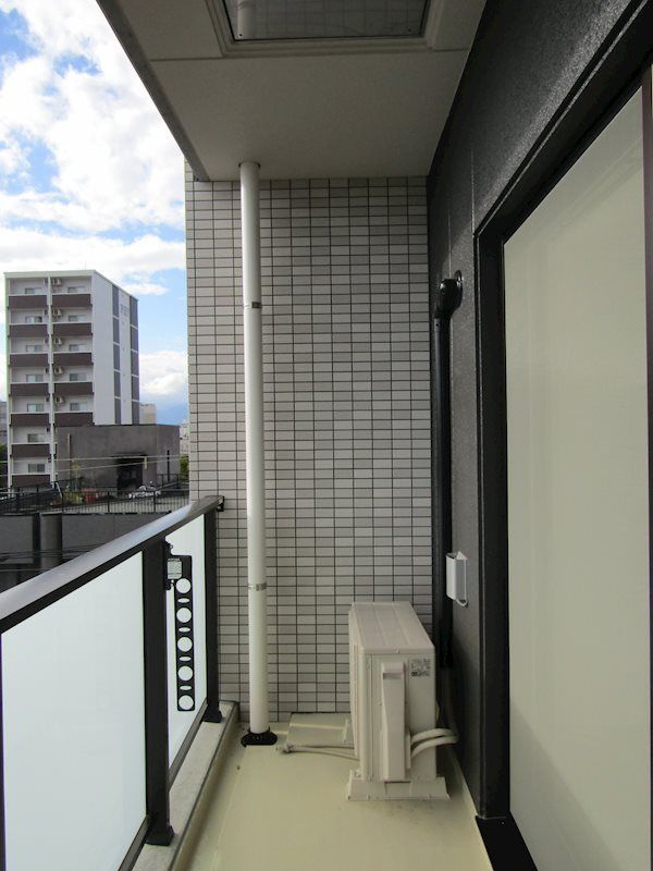 バルコニー　※同建物別室参考写真 ※現状を優先とします（内装設備が異なる