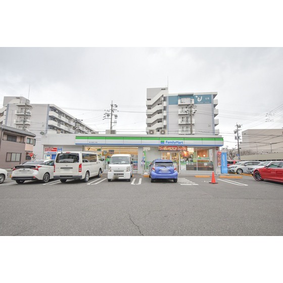 ショッピングセンター　アピタ名古屋北店（ショッピングセンター）まで233m