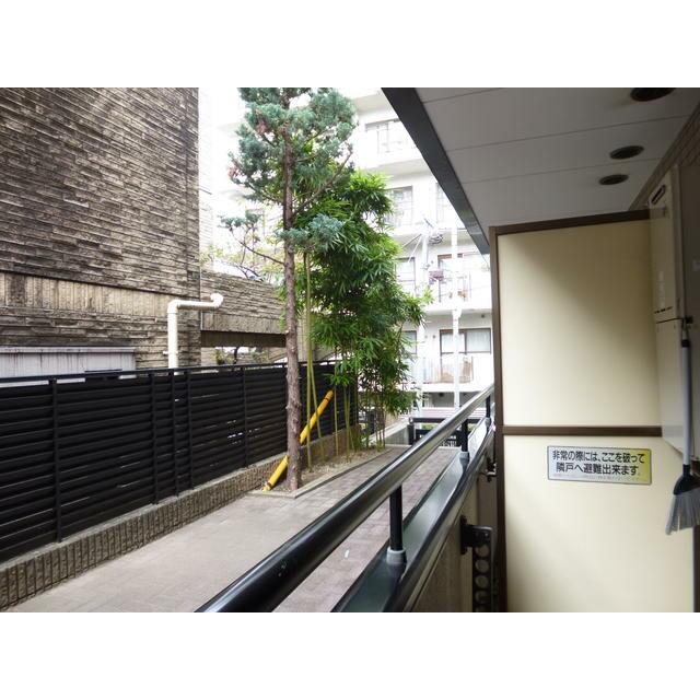 眺望　道路に面していないので、人通りは全くありません