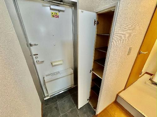 収納　設備・仕様は号室により異なる為、現況を優先いたします。