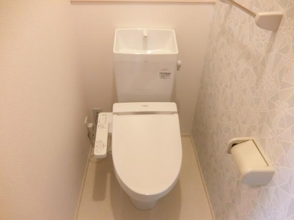 トイレ　ウォシュレット１