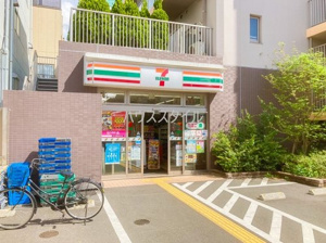 コンビニ　セブンイレブン 板橋1丁目店（コンビニ）まで351m
