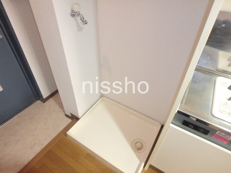 その他設備　室内洗濯機置場（同仕様写真）