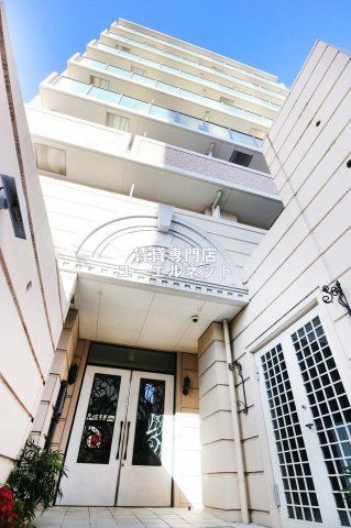 建物外観　シンプルで洗練されたデザインが毎日の暮らしに心地よさをプラス