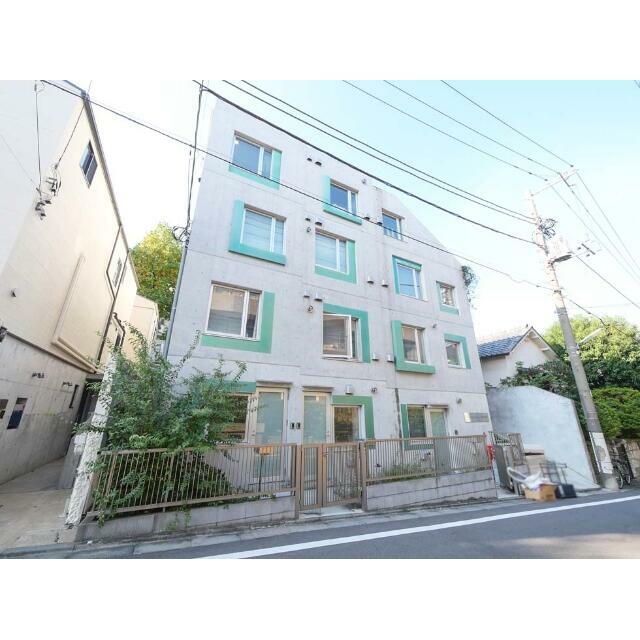 1DK Mansion in Setagaya, Tokyo - Image 1