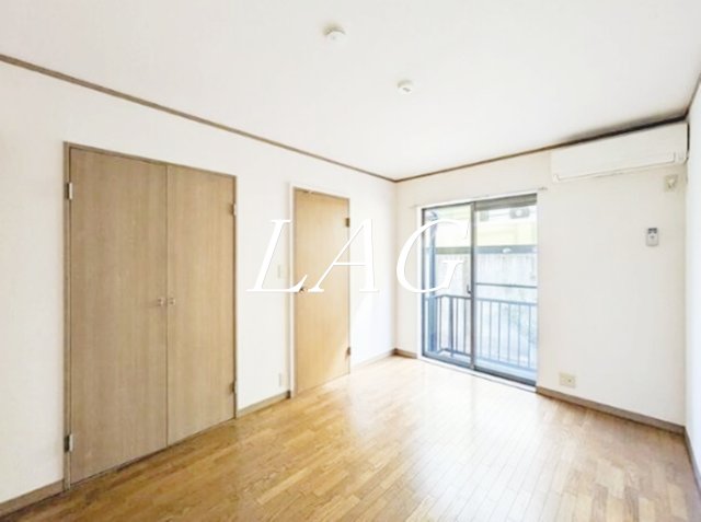 居室・リビング　洋室のお部屋です。