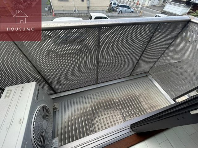 バルコニー　落ち着いた時間を過ごせるバルコニーです