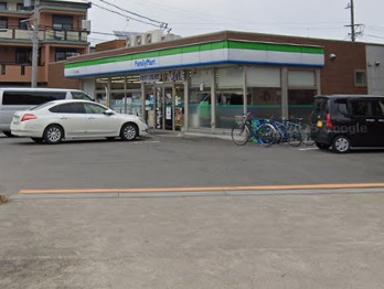 コンビニ　ファミリーマート 中川十一番町店（コンビニ）まで479m
