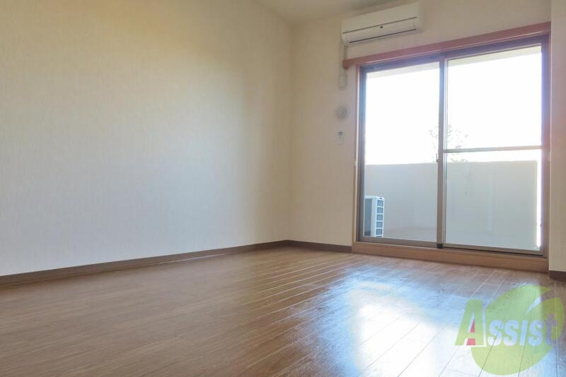 居室・リビング　広い部屋になっていて快適に過ごせそうですね。