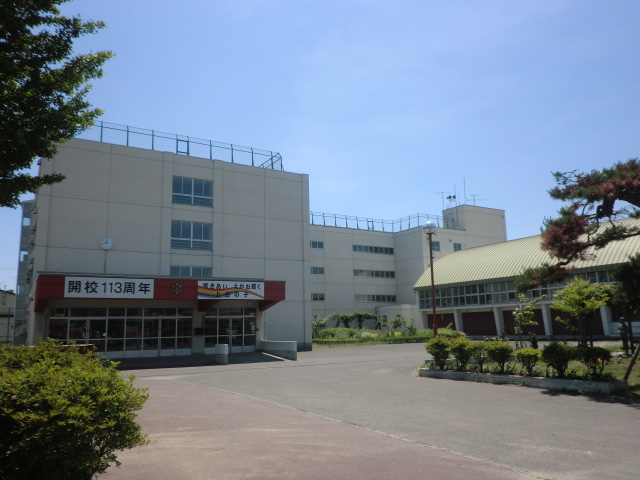 小学校　札幌市立上白石小学校（小学校）まで389m